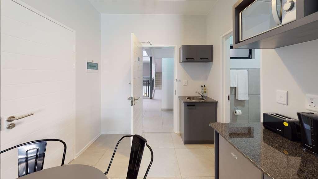 Апартаменты Mint Express Melrose View Йоханнесбург Экстерьер фото