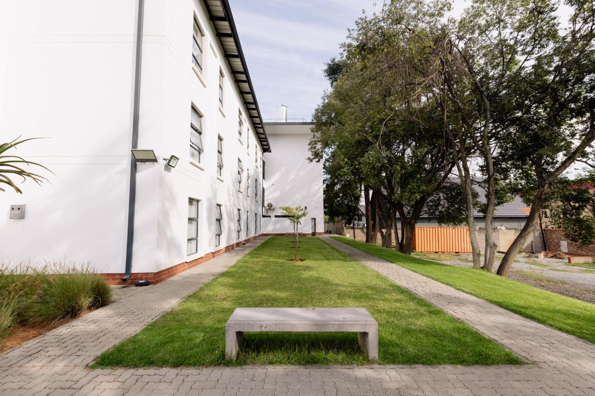 Апартаменты Mint Express Melrose View Йоханнесбург Экстерьер фото