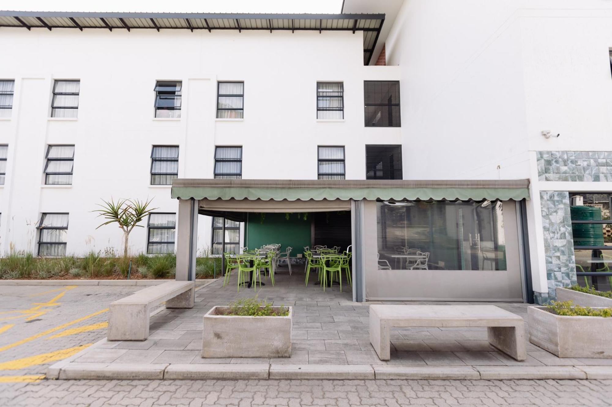 Апартаменты Mint Express Melrose View Йоханнесбург Экстерьер фото